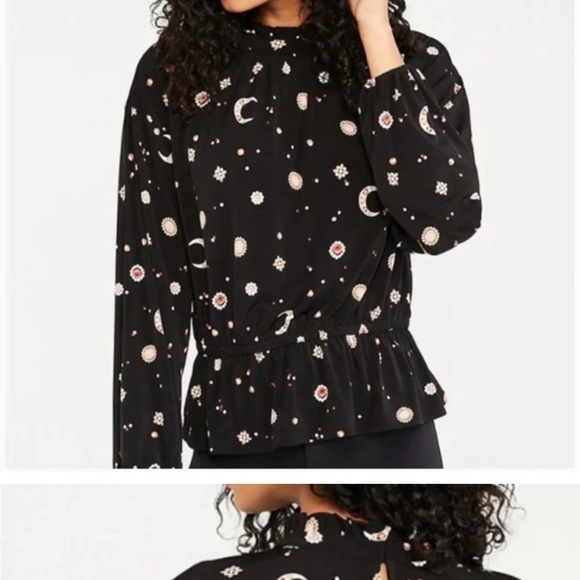 Ann Taylor medium moon stars and sun shirt - Picture 4 of 5